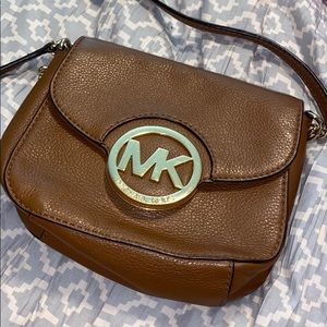 Micheal Kors Crossbody purse
